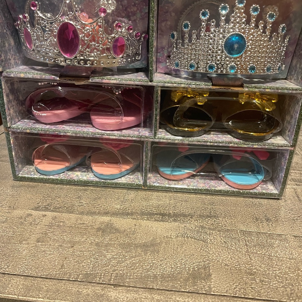 Princess dress up accessories